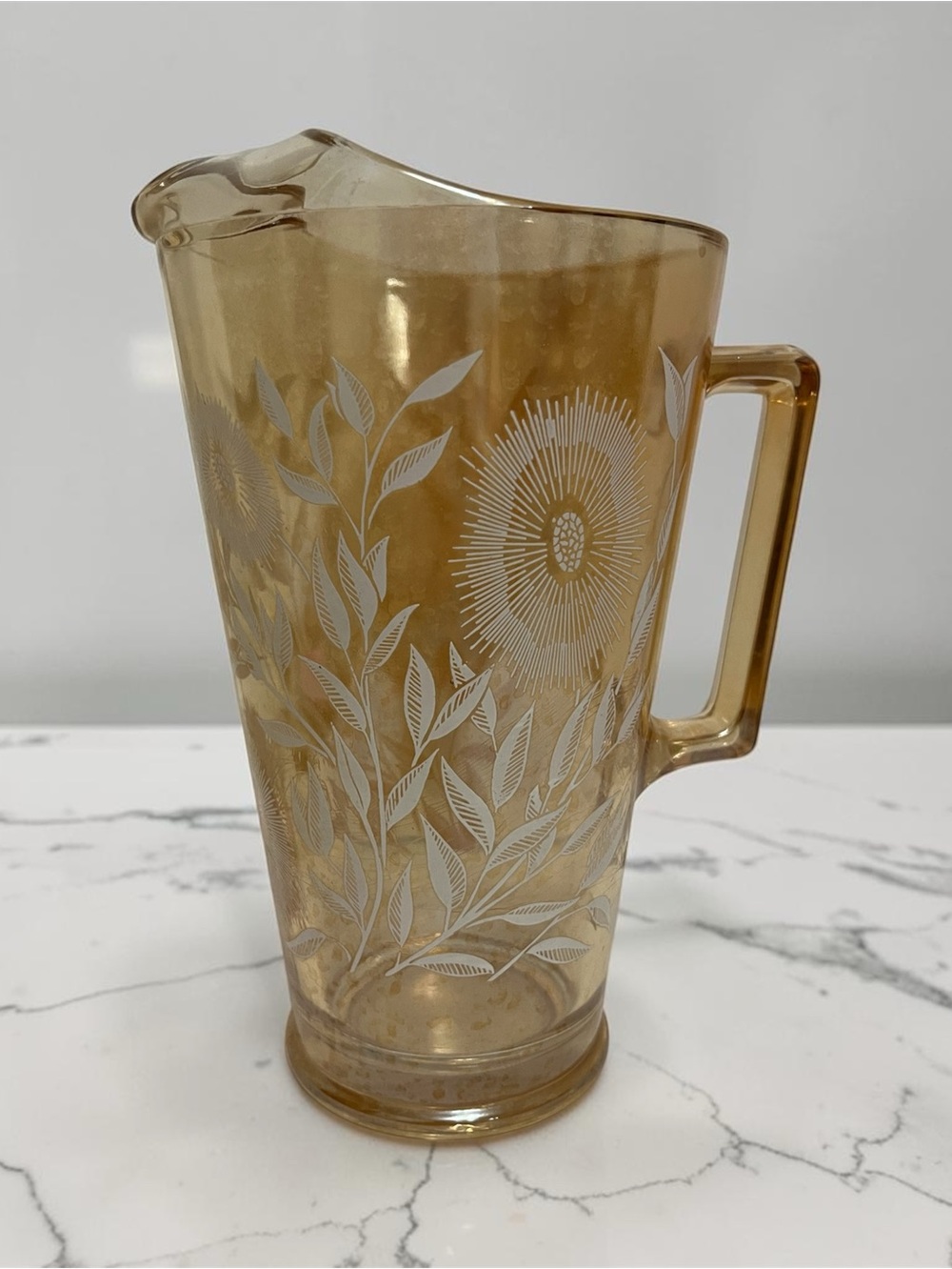 Vintage Jeanette carnival Cosmo pitcher